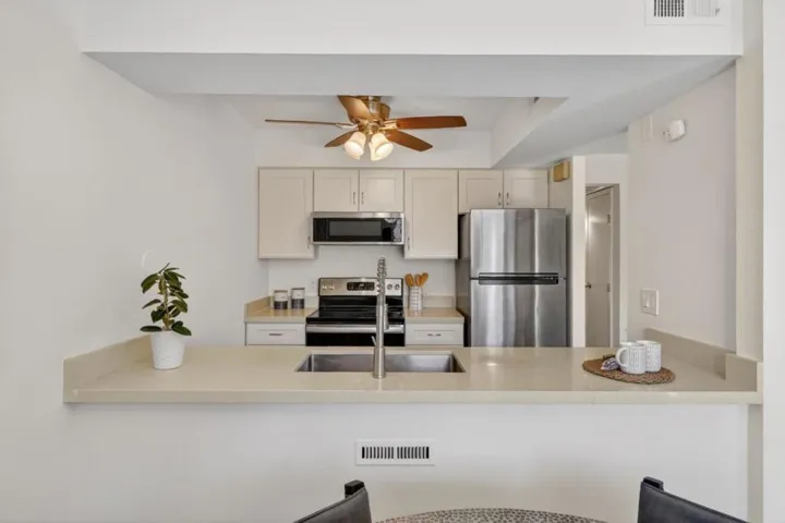1925 46th Avenue 83, Capitola, California 95010