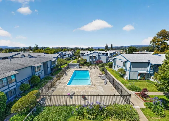 1925 46th Avenue 83, Capitola, California 95010