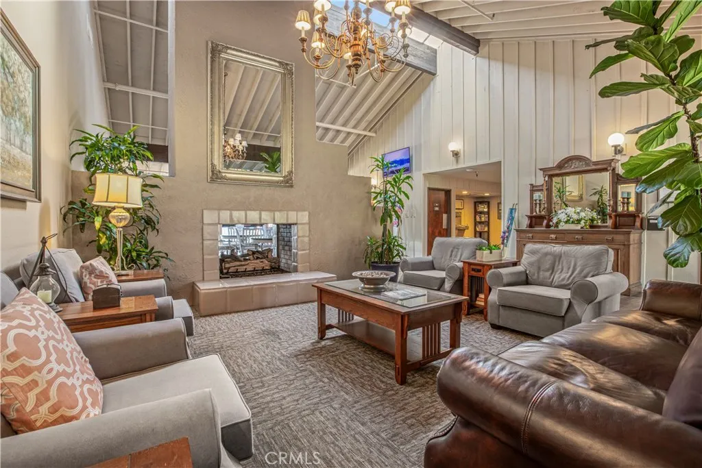 Clubhouse Lounge