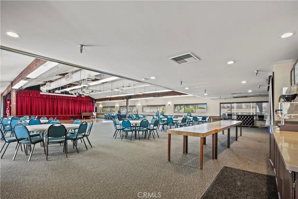 Clubhouse Banquet Room