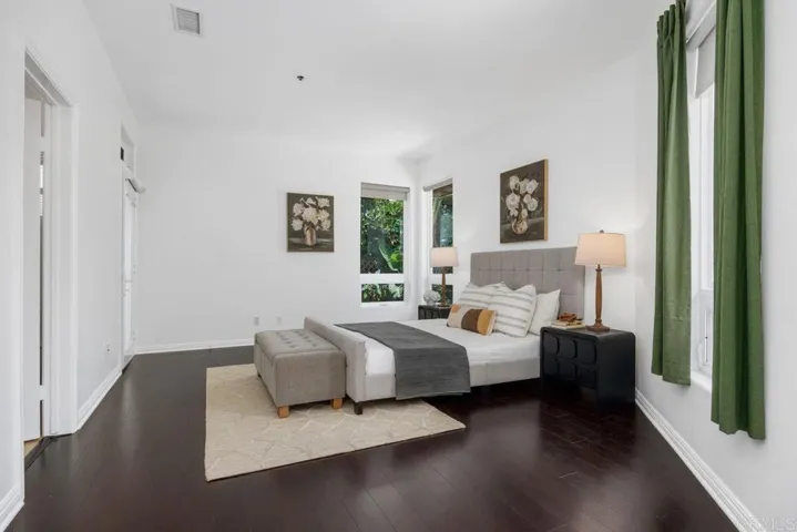 182 Andrew Avenue, Encinitas, California 92024