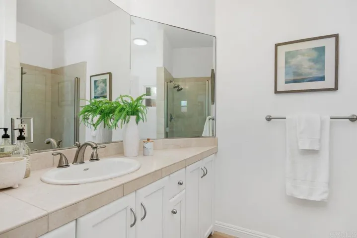 182 Andrew Avenue, Encinitas, California 92024