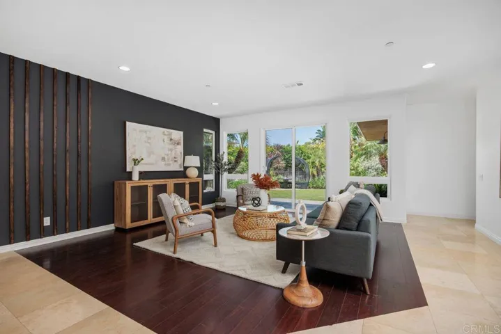 182 Andrew Avenue, Encinitas, California 92024