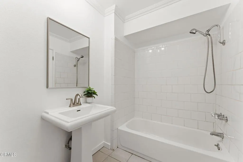 15-420 S Madison Ave-24