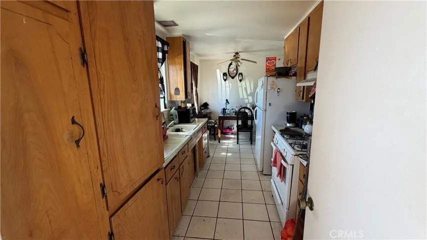 UNIT 2 KITCHEN