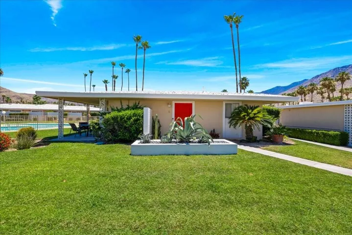 Front View of Condo