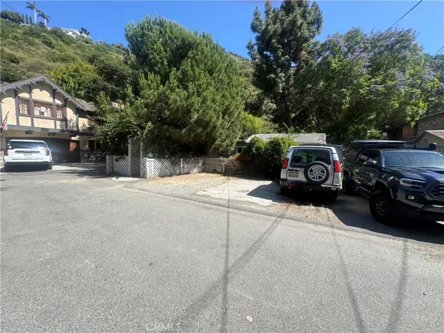 28345 Woodland, Laguna Beach, California 92651