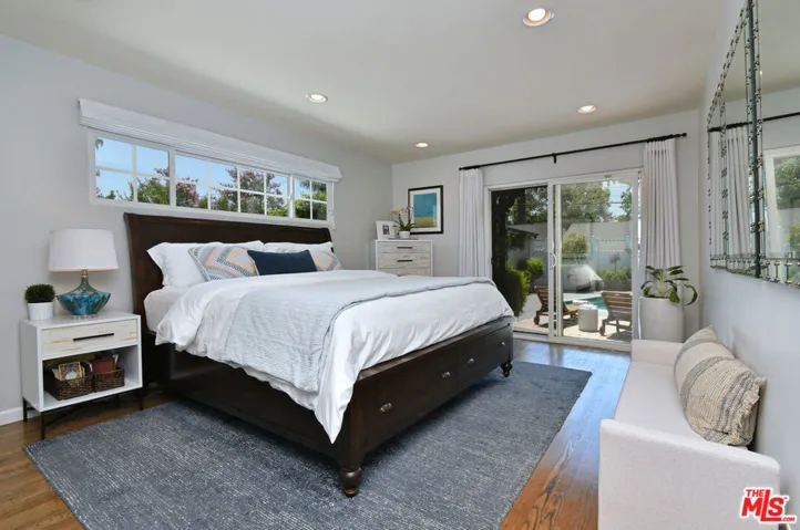 13006 Magnolia Boulevard, Sherman Oaks, California 91423