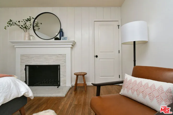 13006 Magnolia Boulevard, Sherman Oaks, California 91423