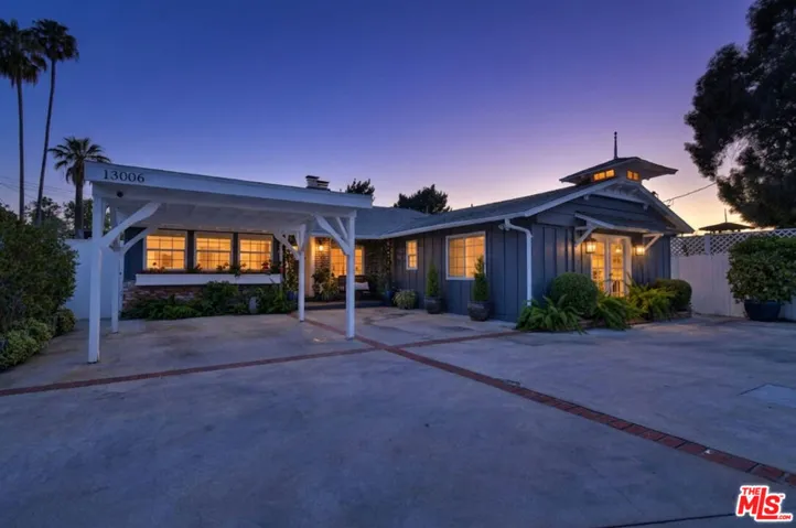 13006 Magnolia Boulevard, Sherman Oaks, California 91423