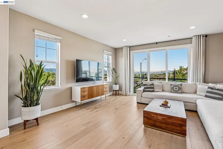 4201 Sunset View Dr, Dublin, California 94568