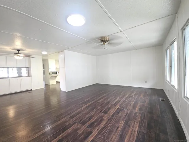 8712 Magnolia 103, Santee, California 92071