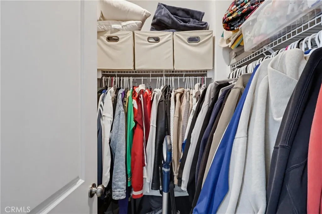 walk in closet