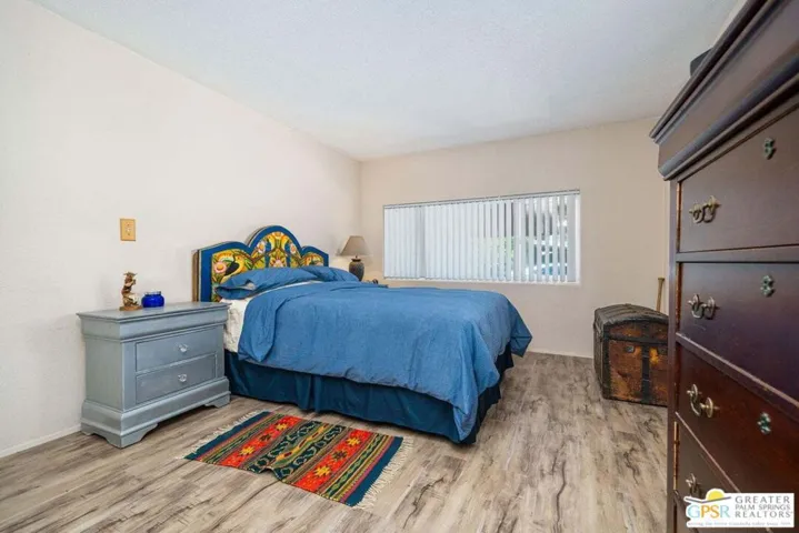 guest bedroom 1-prior furnishi