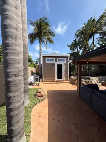 9111 Ellsworth, Huntington Beach, California 92646