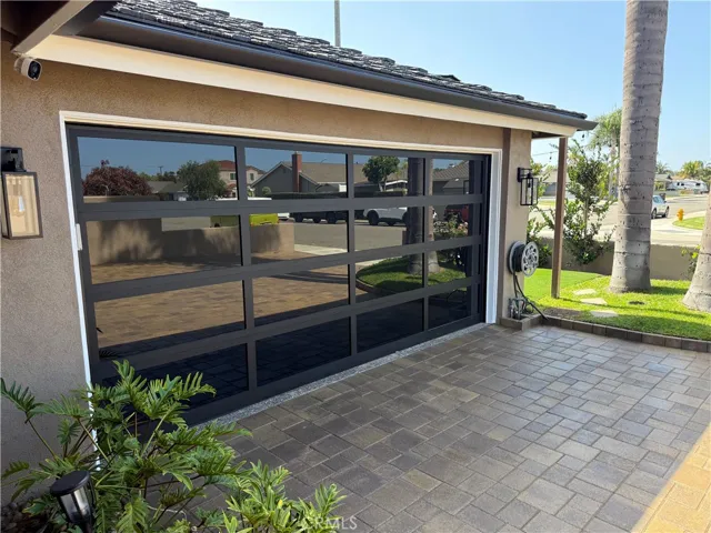 9111 Ellsworth, Huntington Beach, California 92646