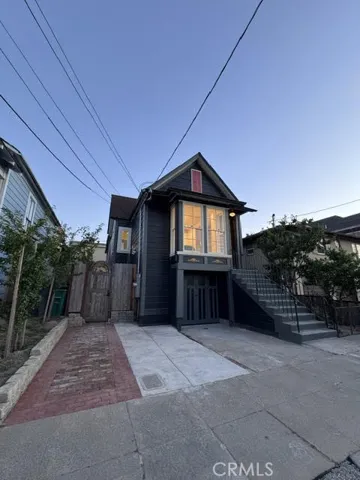 2260 Buena Vista, Alameda, California 94501