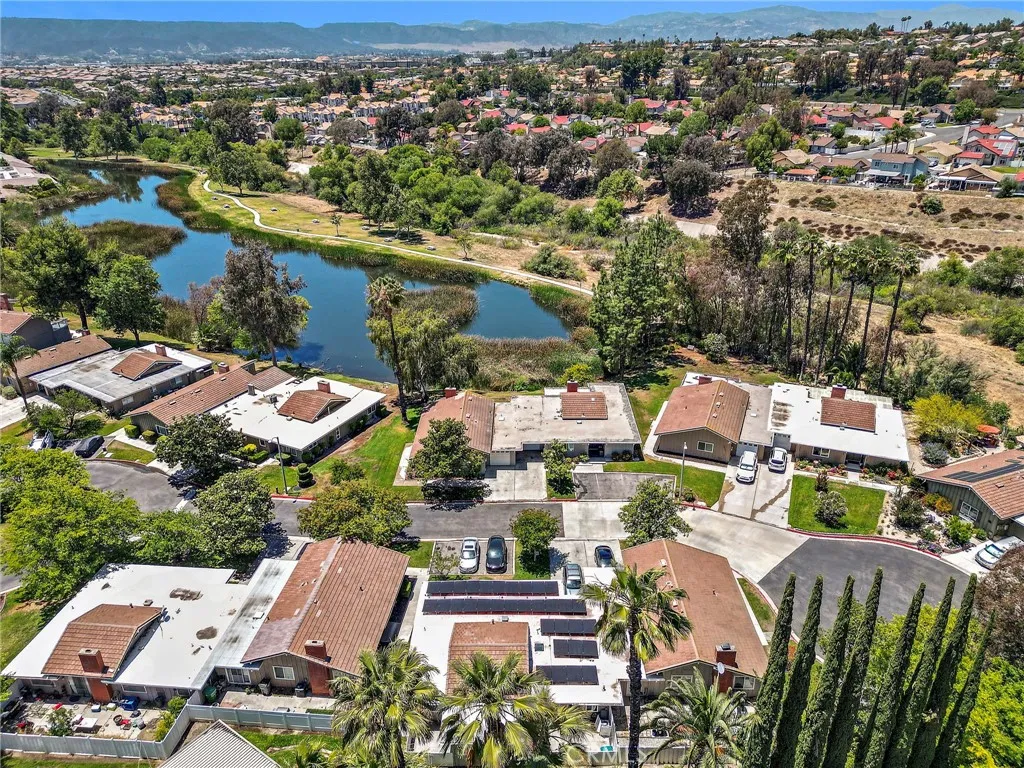 38750 Via Las Flores, Murrieta, California 92563 — photo 4
