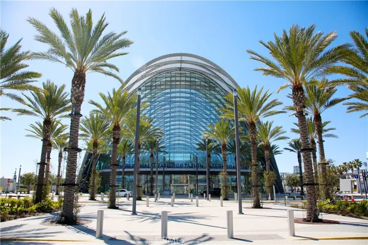 1801 E Katella 4036, Anaheim, California 92805