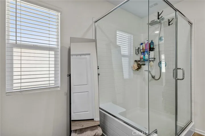 1234 Universal Way, Hemet, California 92543