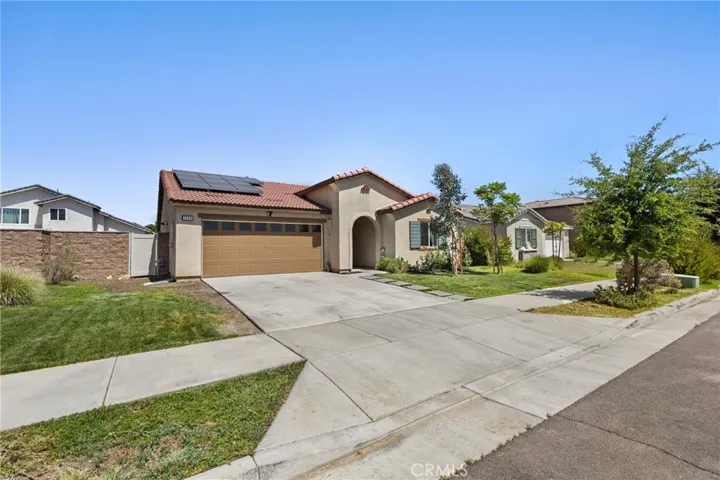 1234 Universal Way, Hemet, California 92543