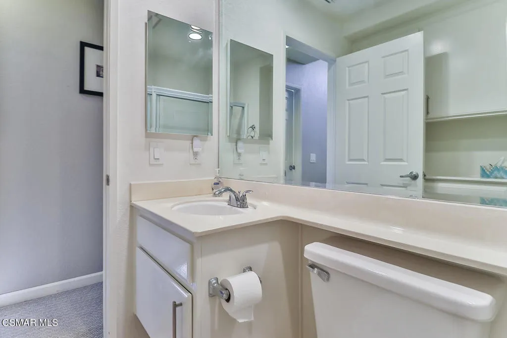 jHall Bath2