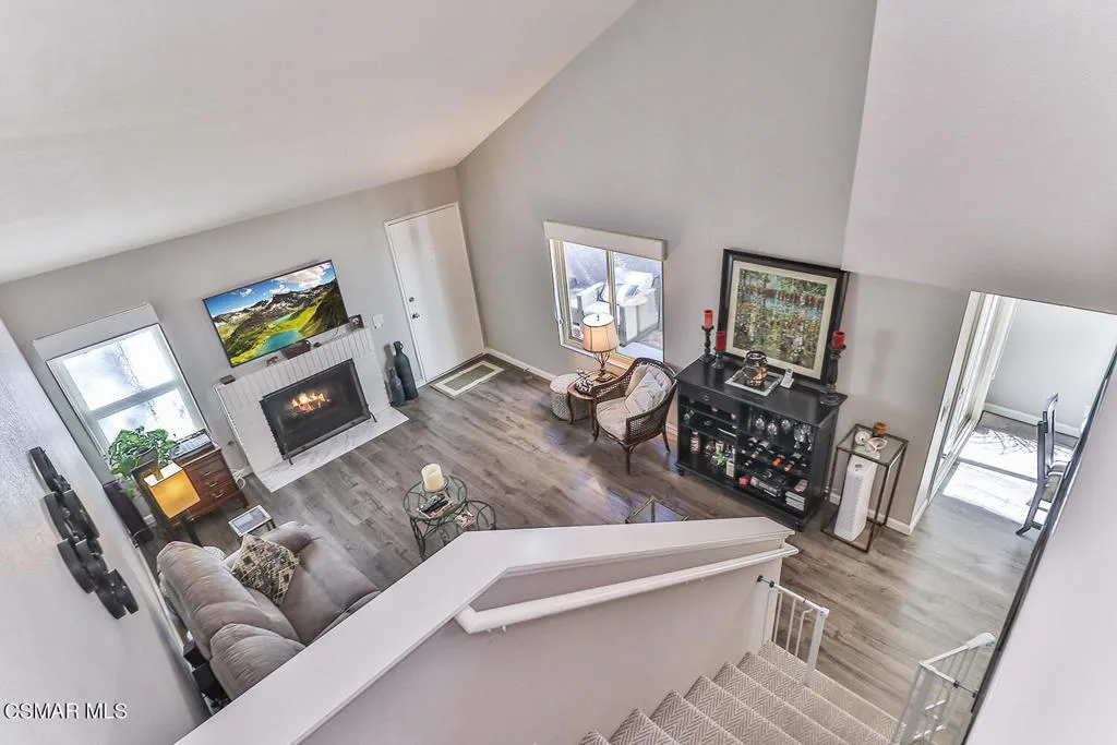 hStairs and Landing1