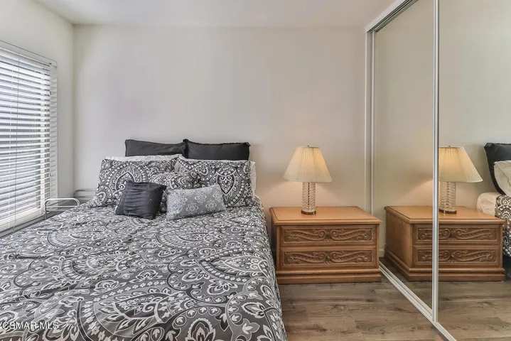iBedroom1-1