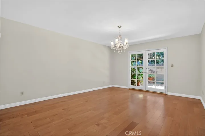 bedroom 1/ extra dining area