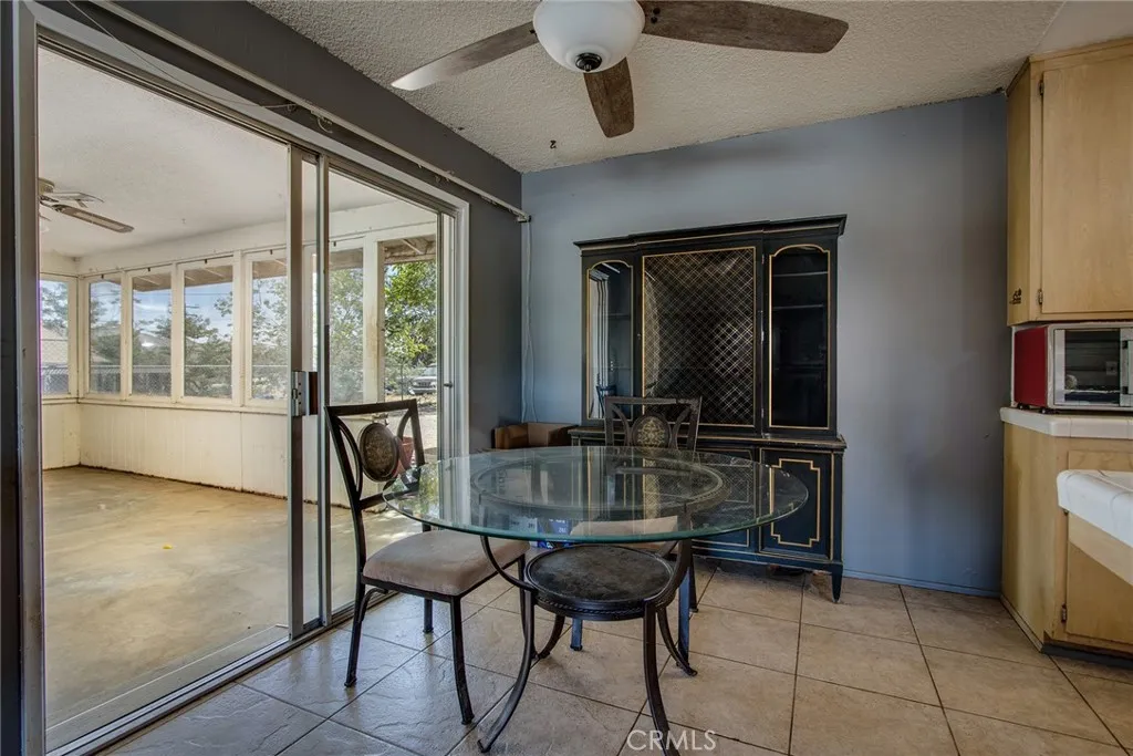 OFF KITCHEN ENCLOSED OFFICE/ART ROOM/BEDROOM