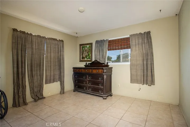 3RD BEDROOM WITH WINDOW VIEWS