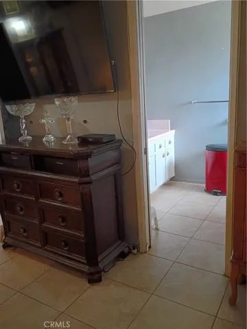 MASTER BEDROOM WITH BATHROOM