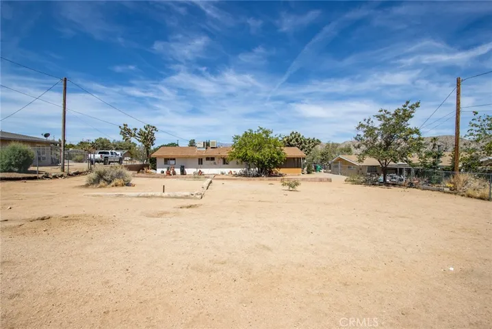 BRING YOUR TOYS OR ANIMALS OR ROOM FOR YOUR NEW POOL/SPA!