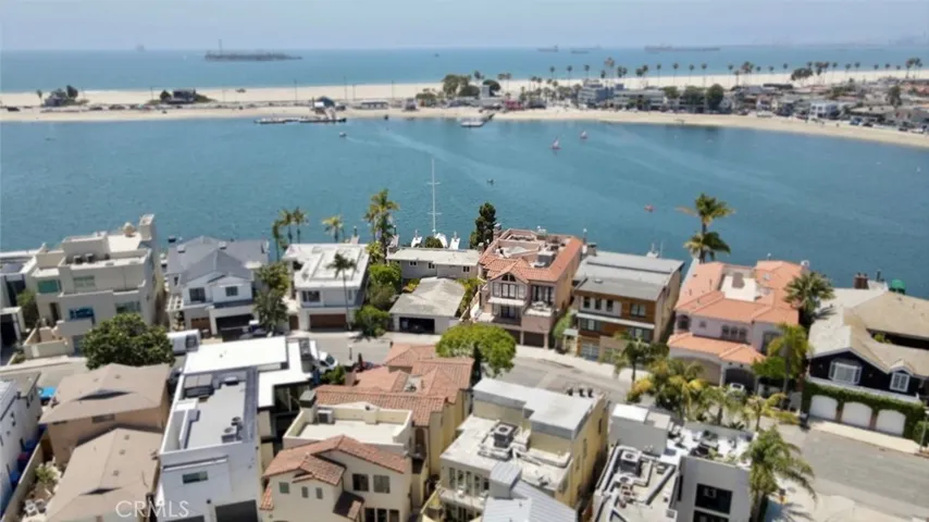 5480 E The Toledo, Long Beach, California 90803