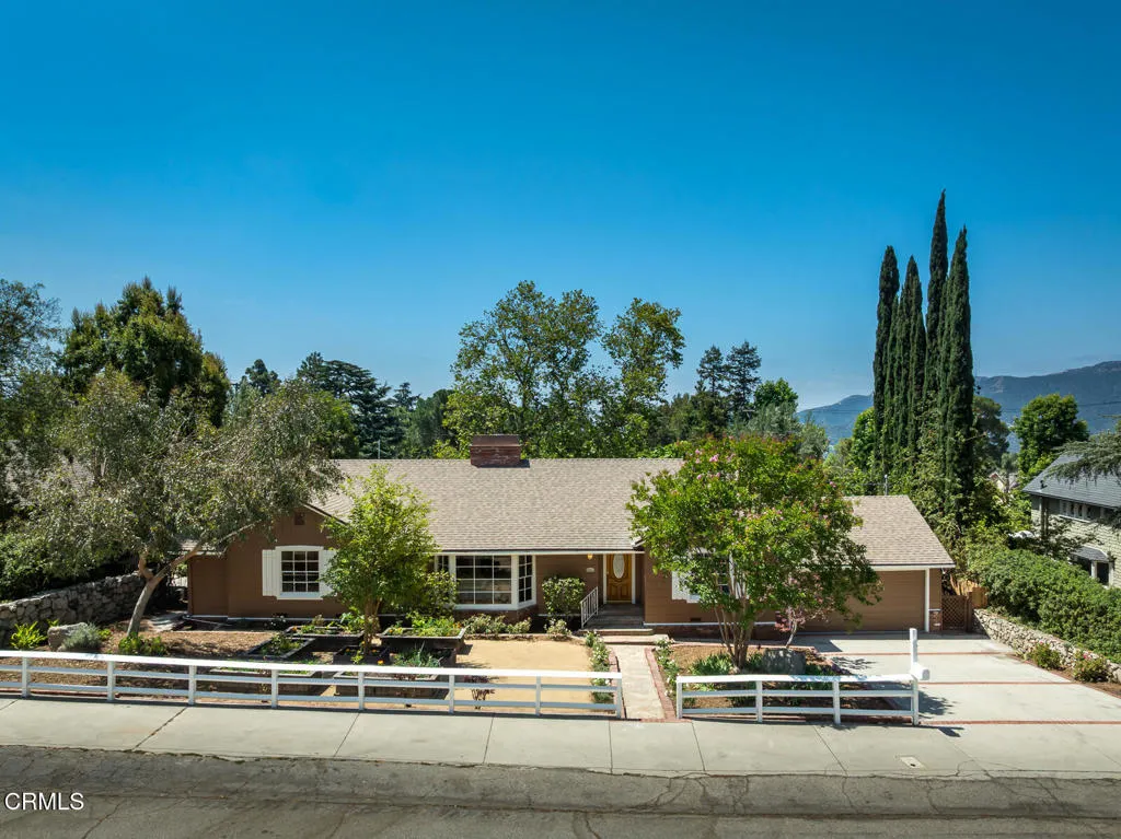 003_2338 Orange Cove Ave_GYP-MLS