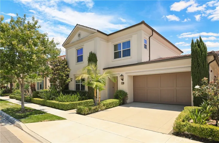 54 Lyndhurst, Irvine, California 92620