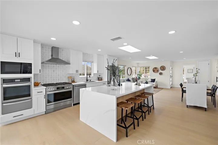 101 Trafalgar, San Clemente, California 92672