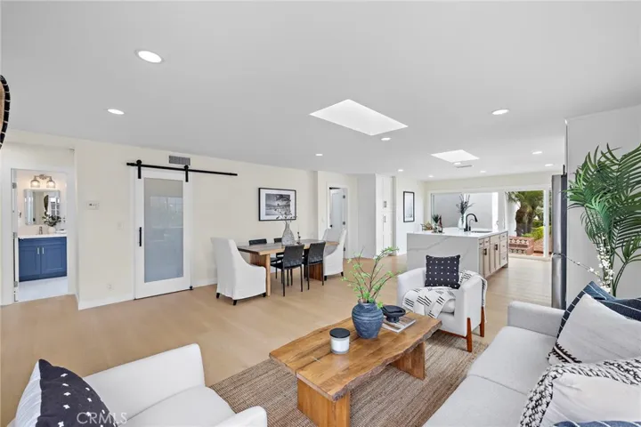 101 Trafalgar, San Clemente, California 92672