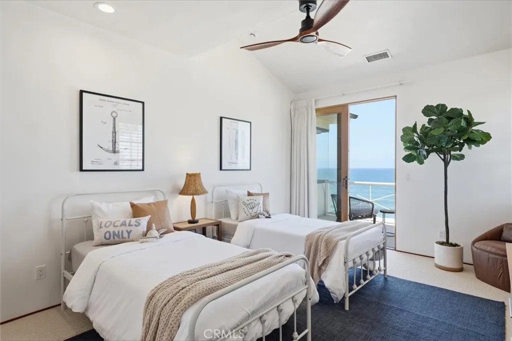 Upstairs bedroom