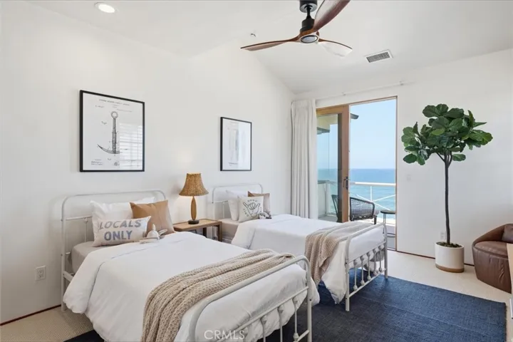 Upstairs bedroom