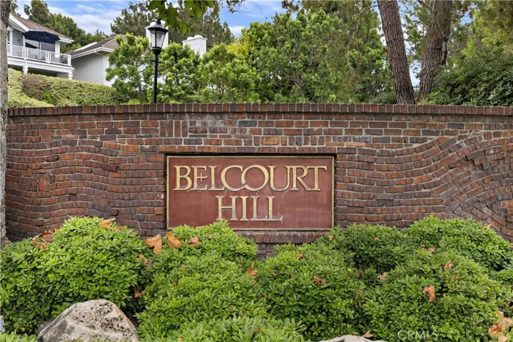5 Northampton Court, Newport Beach, California 92660