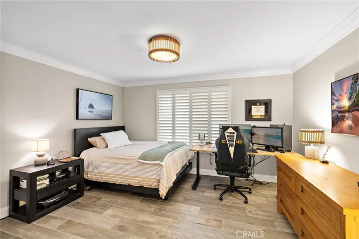 5 Northampton Court, Newport Beach, California 92660