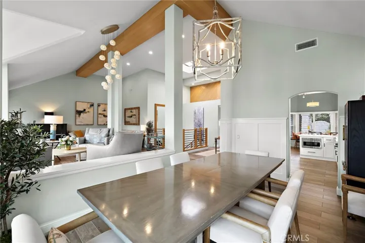 5 Northampton Court, Newport Beach, California 92660