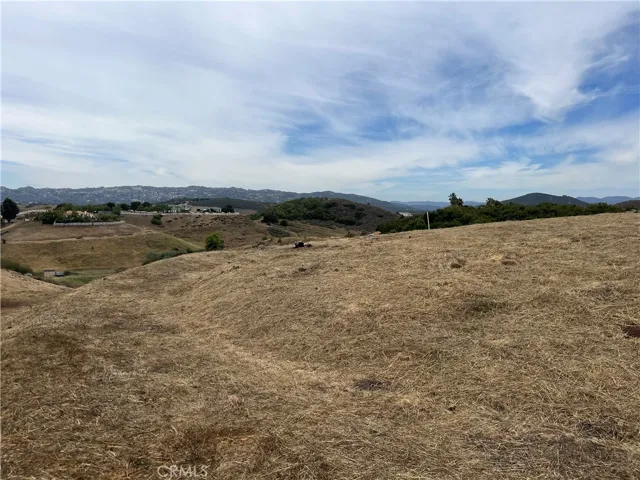 41165 Calle De Suenos, Murrieta, California 92562