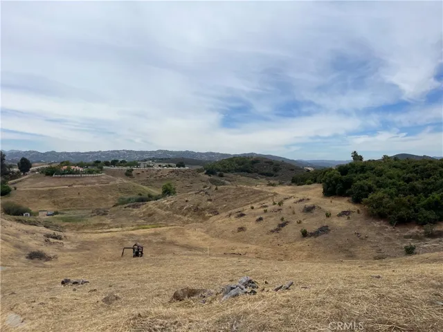 41165 Calle De Suenos, Murrieta, California 92562