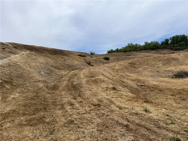 41165 Calle De Suenos, Murrieta, California 92562