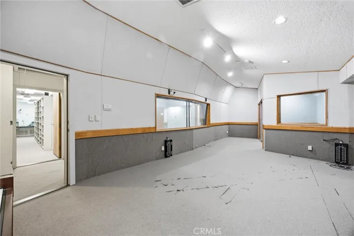 931 26th, Bakersfield, California 93301