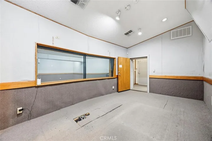 931 26th, Bakersfield, California 93301