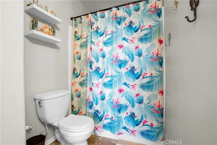 34900 Old Vine Court, Winchester, California 92596