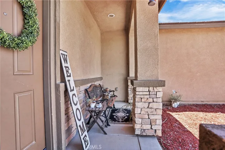 34900 Old Vine Court, Winchester, California 92596